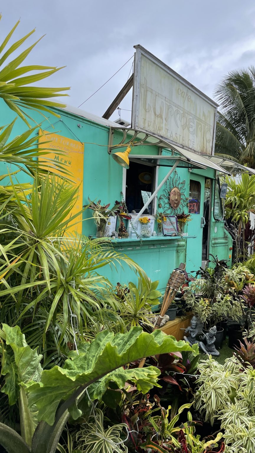 Hawaiian Traditions Food Trucks & Fruit Stands