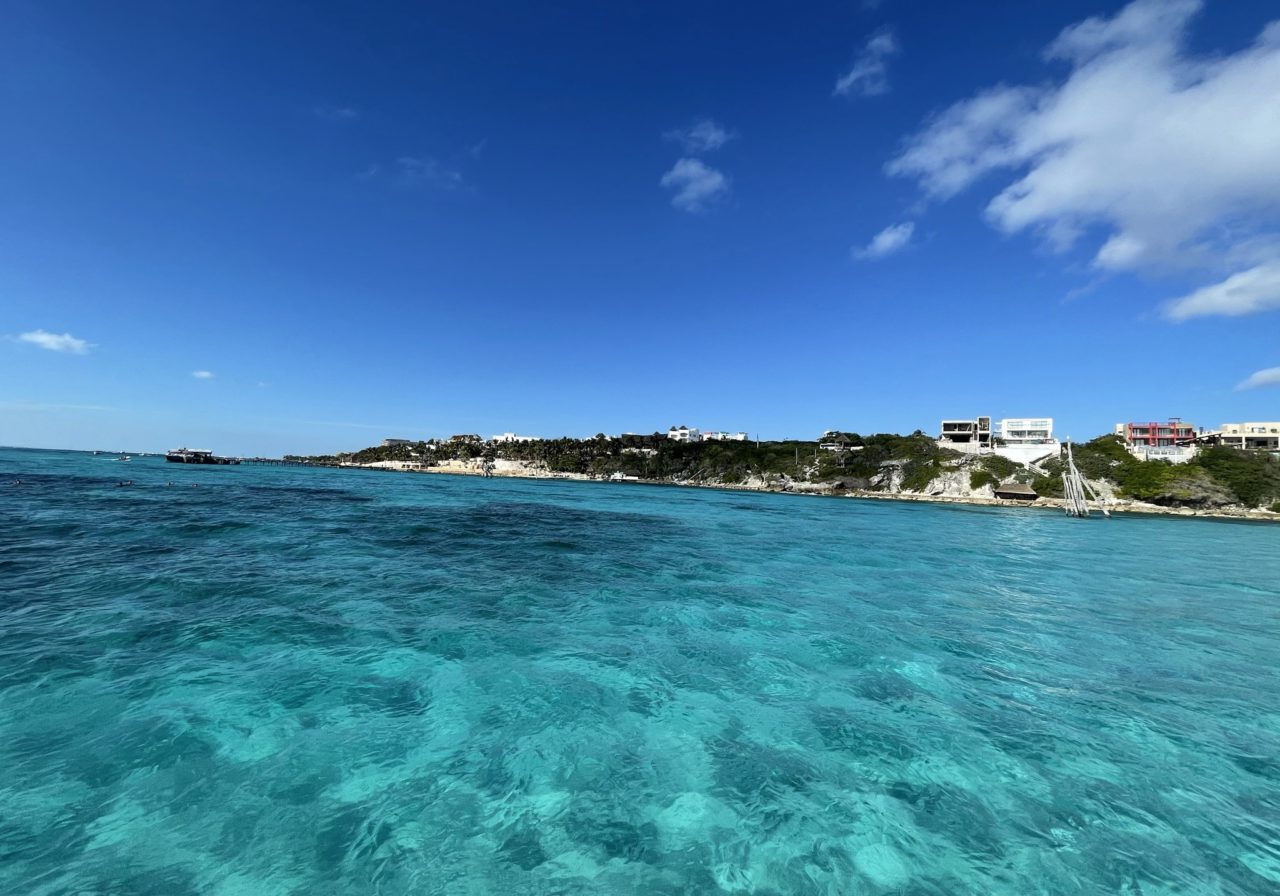 Ocean view of the Mexican Islands of Isla Mujeres in Cancun, Mexico